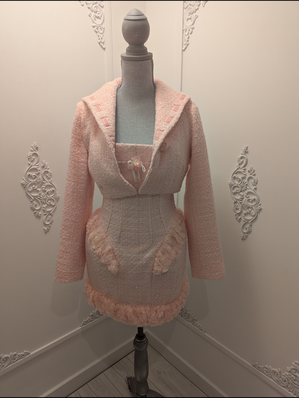 Lacemade Women’s Pink Tweed Jacket - Soft Pastel Cropped Coat - Picture 2 of 6